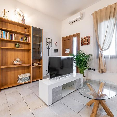 La Mariposa - Bellavita Apartments Assemini Extérieur photo